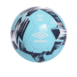Umbro Neo Trainer ballon de soccer bleu
